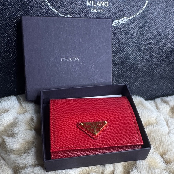 Prada Red Coin Case Saffiano - Picture 1 of 12